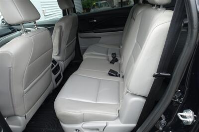 2016 Honda Pilot EX-L w/Honda Sensing - Photo 15 - Newark, NJ 07104