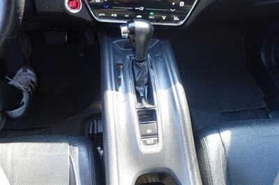 2020 Honda HR-V EX-L   - Photo 20 - Newark, NJ 07104