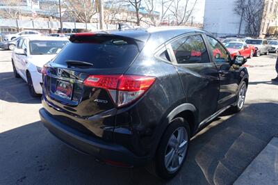 2020 Honda HR-V EX-L   - Photo 5 - Newark, NJ 07104