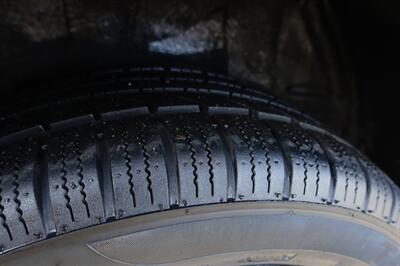 2017 Toyota Corolla LE   - Photo 25 - Newark, NJ 07104