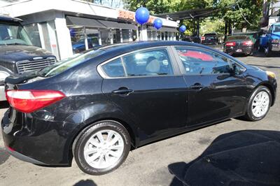 2016 Kia Forte LX   - Photo 5 - Newark, NJ 07104