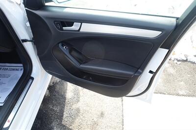 2015 Audi A4 2.0T quattro Premium   - Photo 18 - Newark, NJ 07104