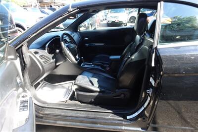 2013 Chrysler 200 S   - Photo 8 - Newark, NJ 07104