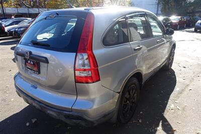 2007 Honda CR-V LX   - Photo 8 - Newark, NJ 07104