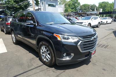 2019 Chevrolet Traverse LT Cloth   - Photo 3 - Newark, NJ 07104