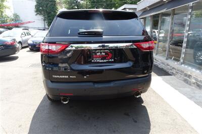 2019 Chevrolet Traverse LT Cloth   - Photo 7 - Newark, NJ 07104