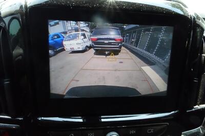 2019 Chevrolet Traverse LT Cloth   - Photo 23 - Newark, NJ 07104
