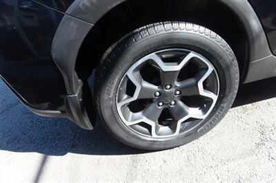 2014 Subaru XV Crosstrek 2.0i Premium   - Photo 9 - Newark, NJ 07104