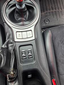 2014 Subaru BRZ   - Photo 17 - Newark, NJ 07104