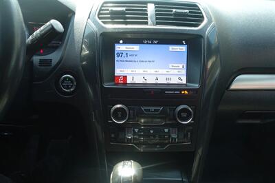 2019 Ford Explorer XLT   - Photo 20 - Newark, NJ 07104