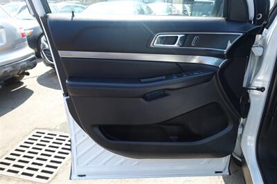 2019 Ford Explorer XLT   - Photo 10 - Newark, NJ 07104