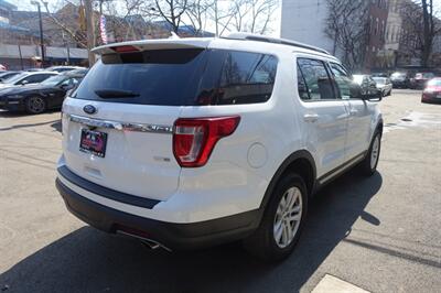 2019 Ford Explorer XLT   - Photo 8 - Newark, NJ 07104