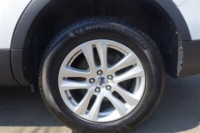 2019 Ford Explorer XLT   - Photo 25 - Newark, NJ 07104