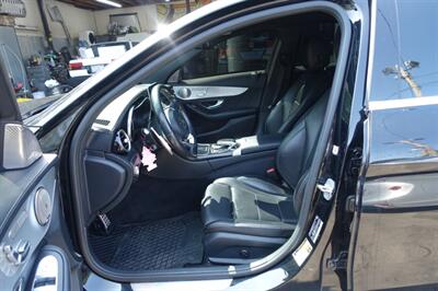 2016 Mercedes-Benz C 300 4MATIC - Photo 9 - Newark, NJ 07104