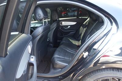 2016 Mercedes-Benz C 300 4MATIC - Photo 11 - Newark, NJ 07104