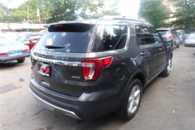 2016 Ford Explorer XLT - Photo 5 - Newark, NJ 07104