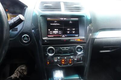 2016 Ford Explorer XLT - Photo 20 - Newark, NJ 07104