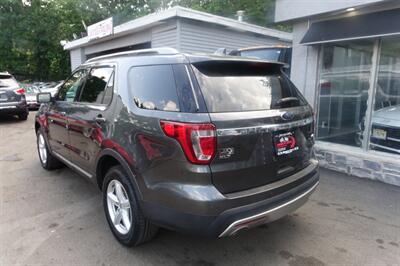 2016 Ford Explorer XLT - Photo 6 - Newark, NJ 07104