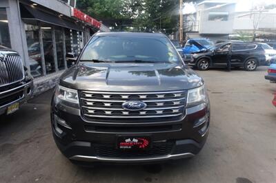 2016 Ford Explorer XLT - Photo 2 - Newark, NJ 07104