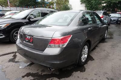 2009 Honda Accord LX-P - Photo 8 - Newark, NJ 07104