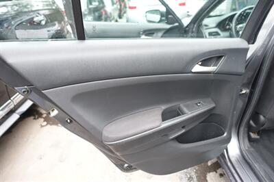 2009 Honda Accord LX-P - Photo 16 - Newark, NJ 07104