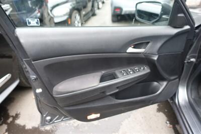 2009 Honda Accord LX-P - Photo 14 - Newark, NJ 07104