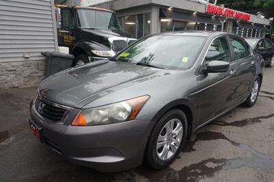 2009 Honda Accord LX-P - Photo 1 - Newark, NJ 07104