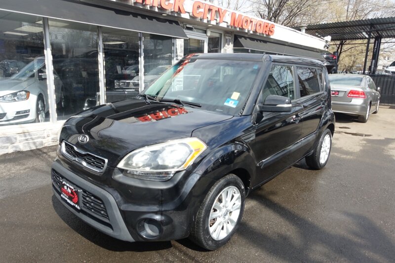 2012 Kia Soul +