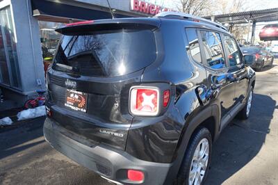 2017 Jeep Renegade Limited   - Photo 8 - Newark, NJ 07104