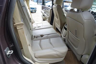 2015 Cadillac Escalade   - Photo 28 - Newark, NJ 07104