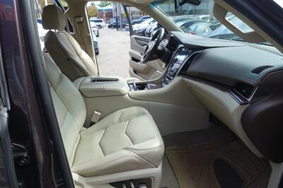2015 Cadillac Escalade   - Photo 26 - Newark, NJ 07104