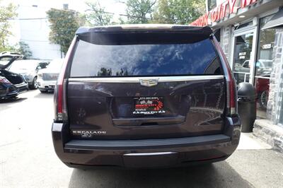 2015 Cadillac Escalade   - Photo 7 - Newark, NJ 07104
