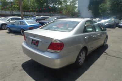 2005 Toyota Camry Standard   - Photo 5 - Newark, NJ 07104