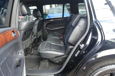 2013 Mercedes-Benz GL 550 4MATIC   - Photo 11 - Newark, NJ 07104