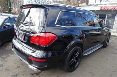 2013 Mercedes-Benz GL 550 4MATIC   - Photo 8 - Newark, NJ 07104