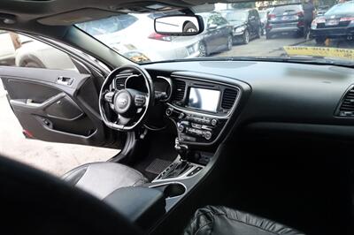 2014 Kia Optima SX Turbo - Photo 21 - Newark, NJ 07104