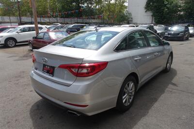 2017 Hyundai SONATA - Photo 5 - Newark, NJ 07104