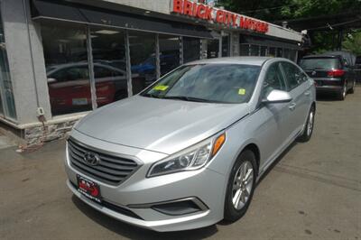2017 Hyundai SONATA - Photo 1 - Newark, NJ 07104