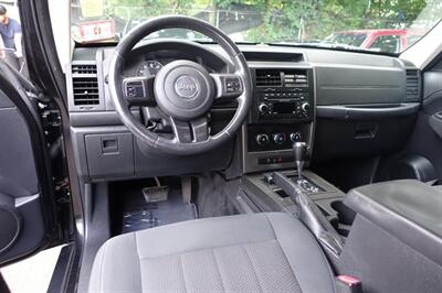 2012 Jeep Liberty Sport   - Photo 13 - Newark, NJ 07104