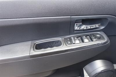 2012 Jeep Liberty Sport   - Photo 24 - Newark, NJ 07104