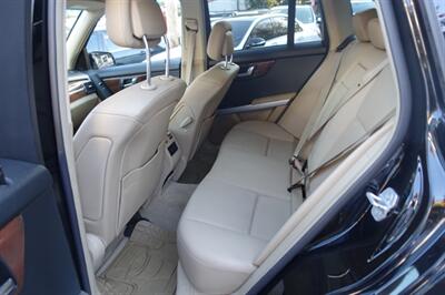 2010 Mercedes-Benz GLK GLK 350 4MATIC   - Photo 12 - Newark, NJ 07104