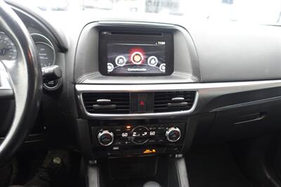 2016 Mazda CX-5 Grand Touring - Photo 18 - Newark, NJ 07104