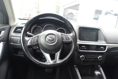 2016 Mazda CX-5 Grand Touring - Photo 13 - Newark, NJ 07104