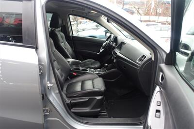 2016 Mazda CX-5 Grand Touring - Photo 14 - Newark, NJ 07104