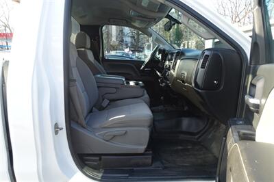 2015 Chevrolet Silverado 2500 Work Truck   - Photo 12 - Newark, NJ 07104