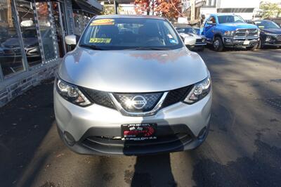 2018 Nissan Rogue Sport S - Photo 2 - Newark, NJ 07104