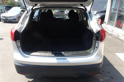 2018 Nissan Rogue Sport S   - Photo 21 - Newark, NJ 07104