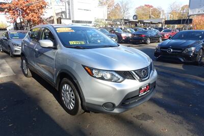 2018 Nissan Rogue Sport S - Photo 3 - Newark, NJ 07104