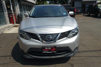 2018 Nissan Rogue Sport S   - Photo 2 - Newark, NJ 07104