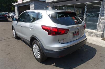 2018 Nissan Rogue Sport S   - Photo 6 - Newark, NJ 07104